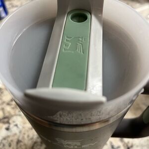 30 ounce Stanley cup